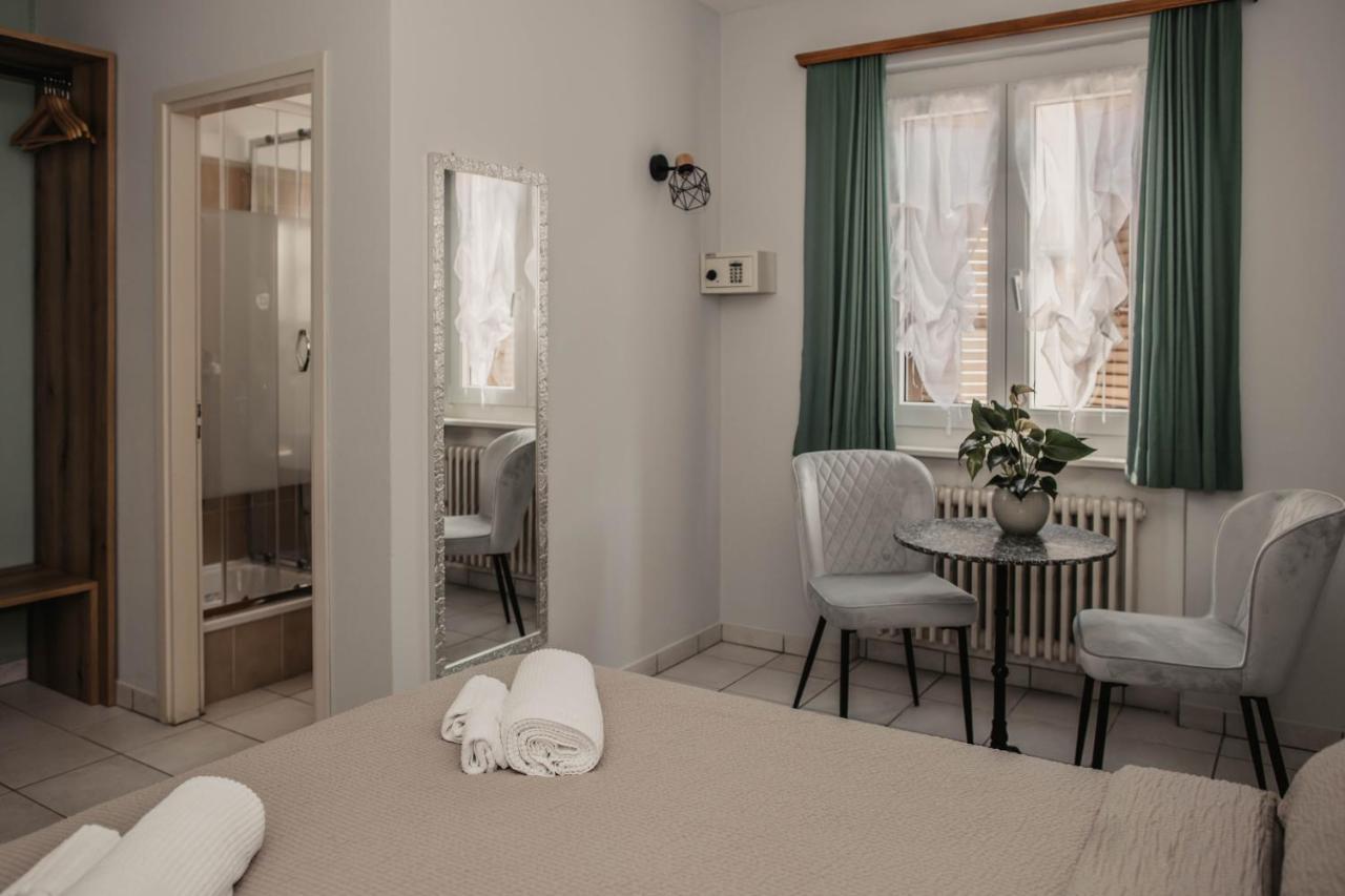Albergo Ristorante Al Portico Gerra  Luaran gambar