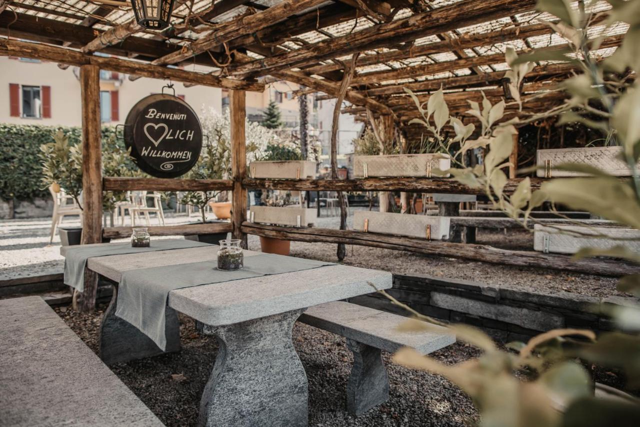Albergo Ristorante Al Portico Gerra  Luaran gambar